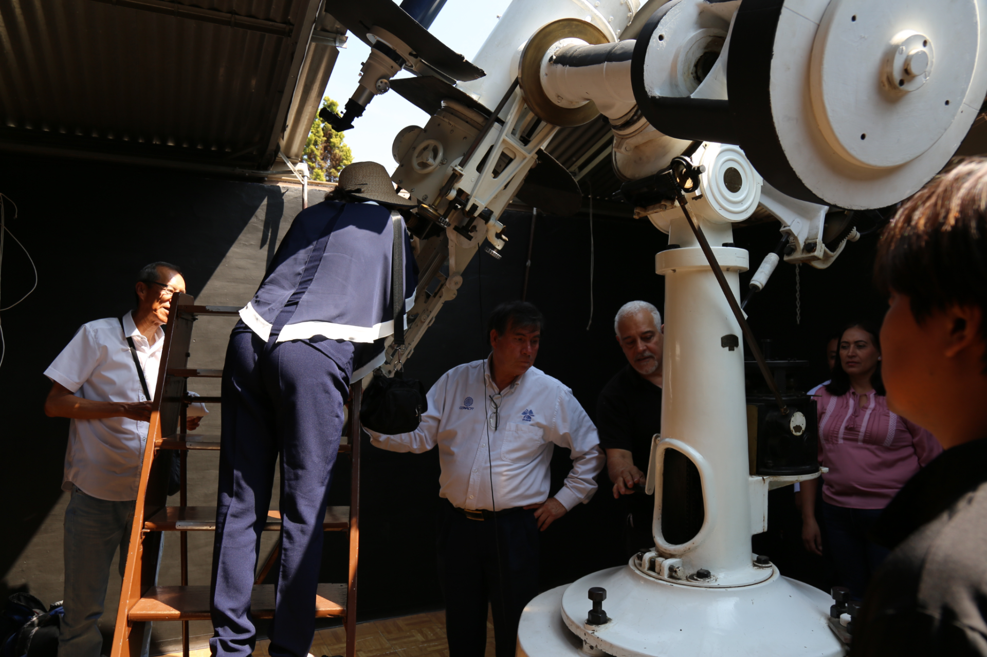 Investigadores del INAOE y colaboradores internacionales desarrollan instrumentación científica de alta frecuencia para el telescopio mexicano.